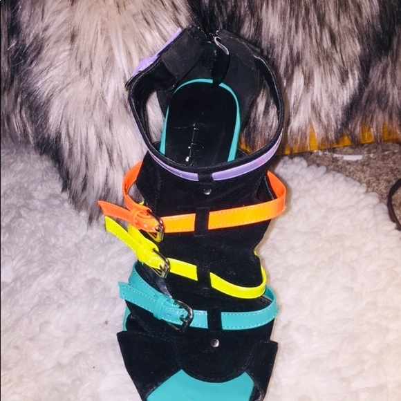 Wedges - Picture 2 of 8